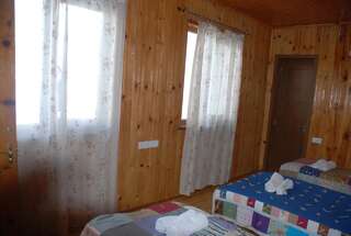 Гостевой дом Keti Pilpani Guesthouse Местиа Бюджетный двухместный номер с 1 кроватью-14